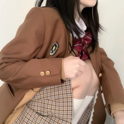 七个男人一间屋